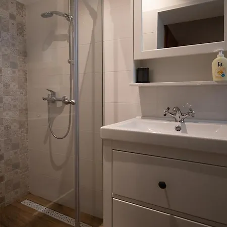 Mara Apartment Pakostane