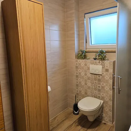 Mara Apartment Pakostane