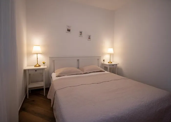 Mara * باكوشتاني