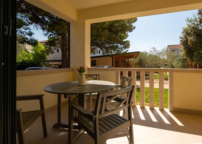 شقة Mara باكوشتاني