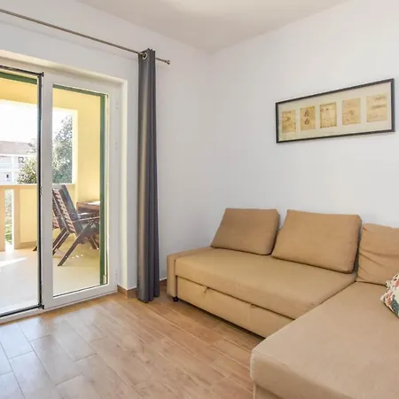 Mara Apartment