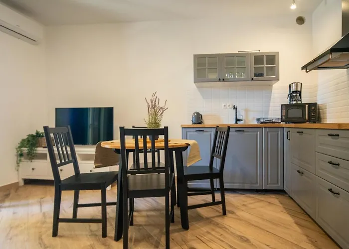 Mara Пакоштане