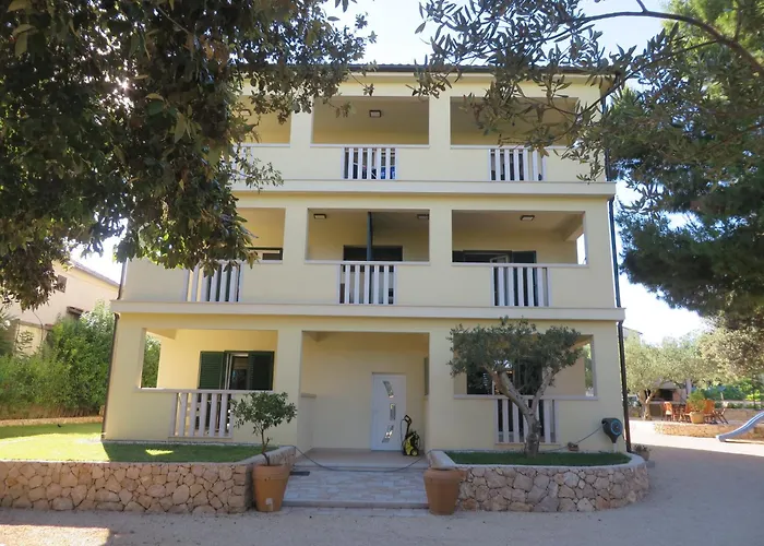 Апартаменты Mara *